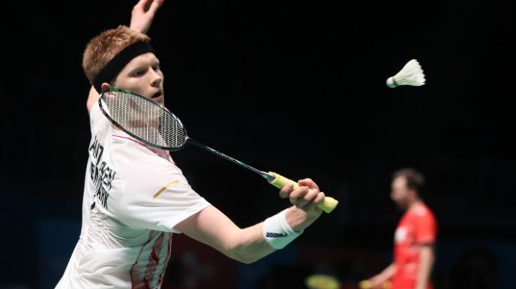 一度徘徊于 一度徘徊于